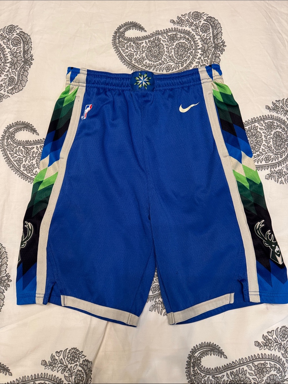 Nike Blue Milwaukee Bucks Kids Basketball Shorts